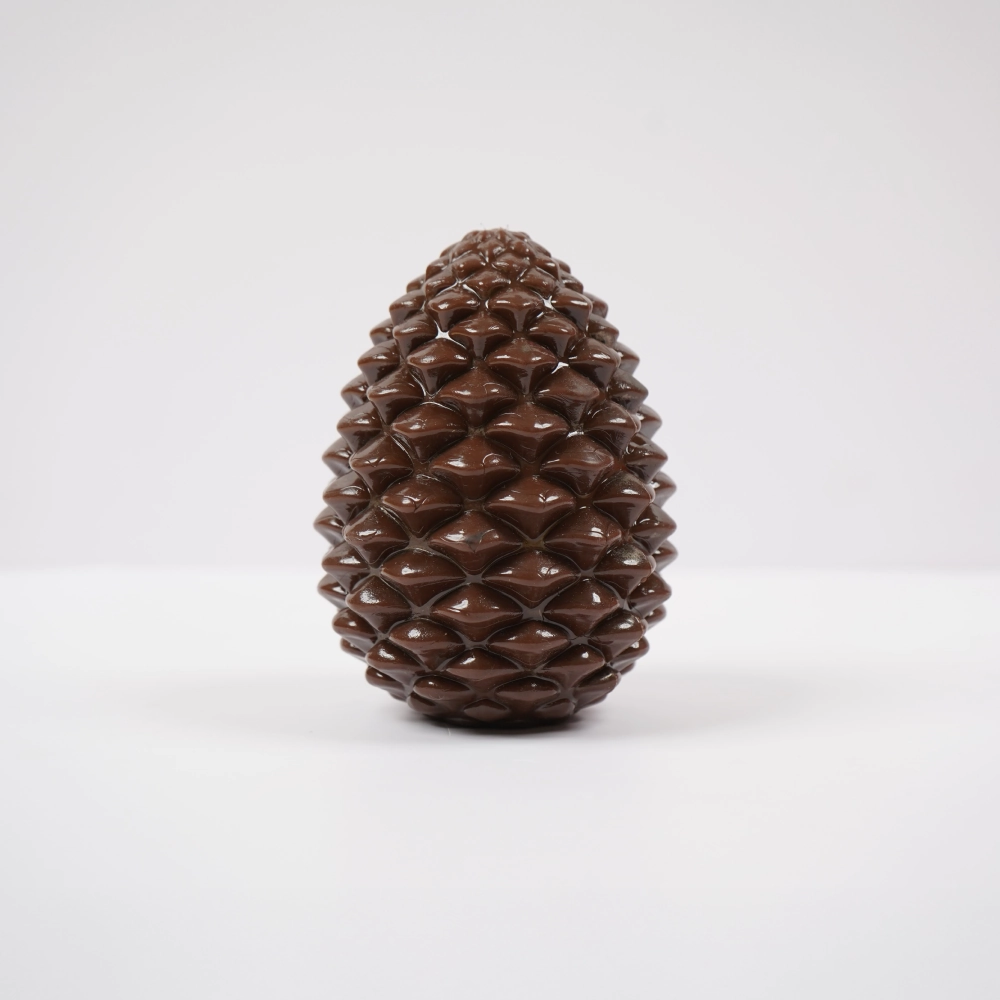 Skatrs Pinecone Treat Dispenser forDogs (Brown)